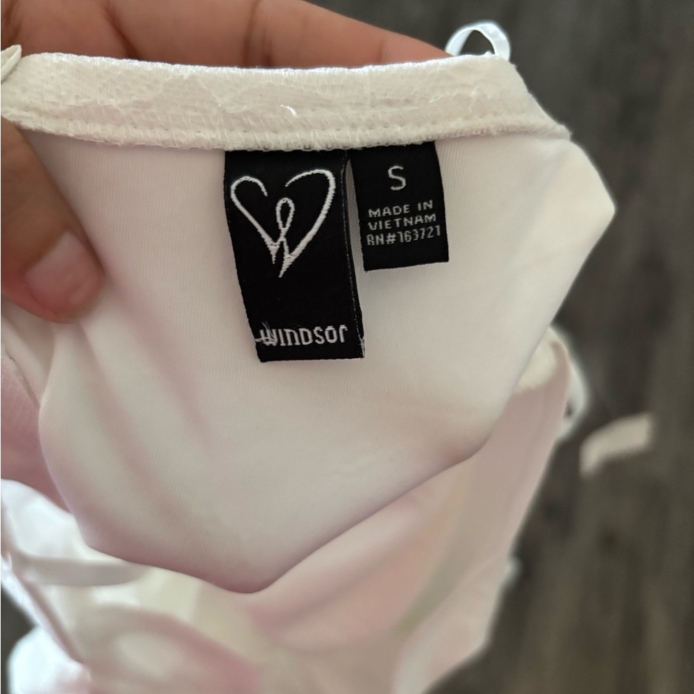 Windsor Lace White Mini Bodycon Dress With Tie-Back Design - Picture 10 of 14